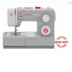 Brand new singer sewing machine 4411